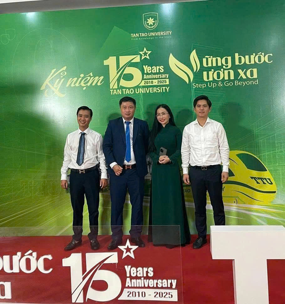 TS. Trần Ngọc Uyển